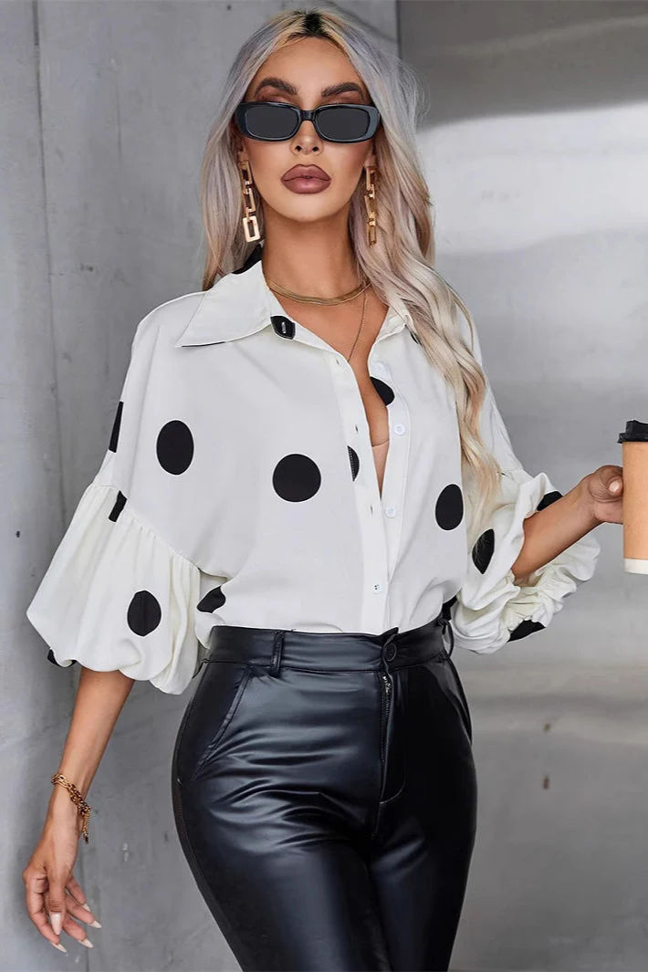 Elegant Fashion Button-Up Blouse - Image 3