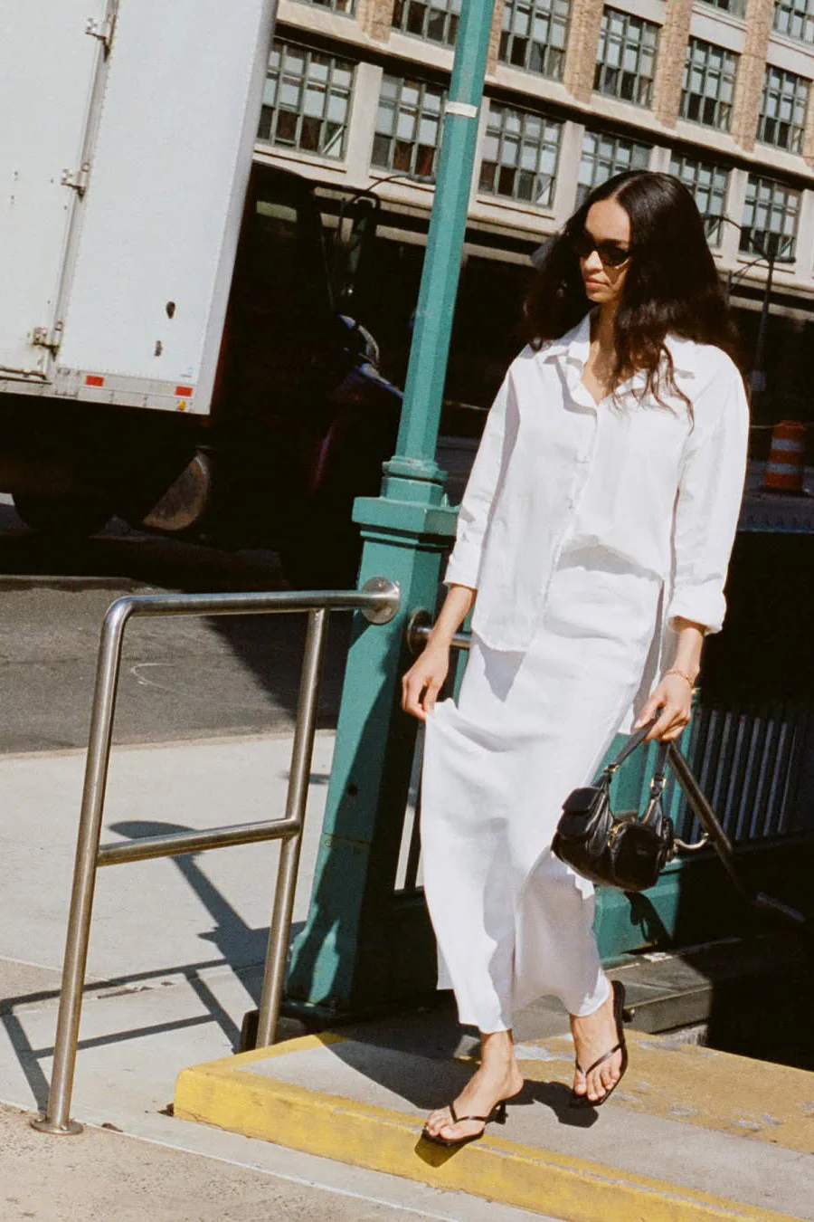 Loose Fit Cotton Collar Button-Down Blouse - Image 3