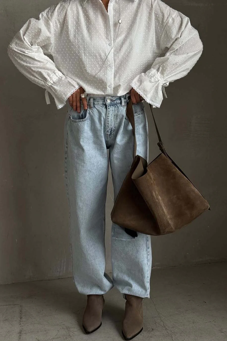 Cotton Single-Breasted Bell Sleeve Blouse - Image 4