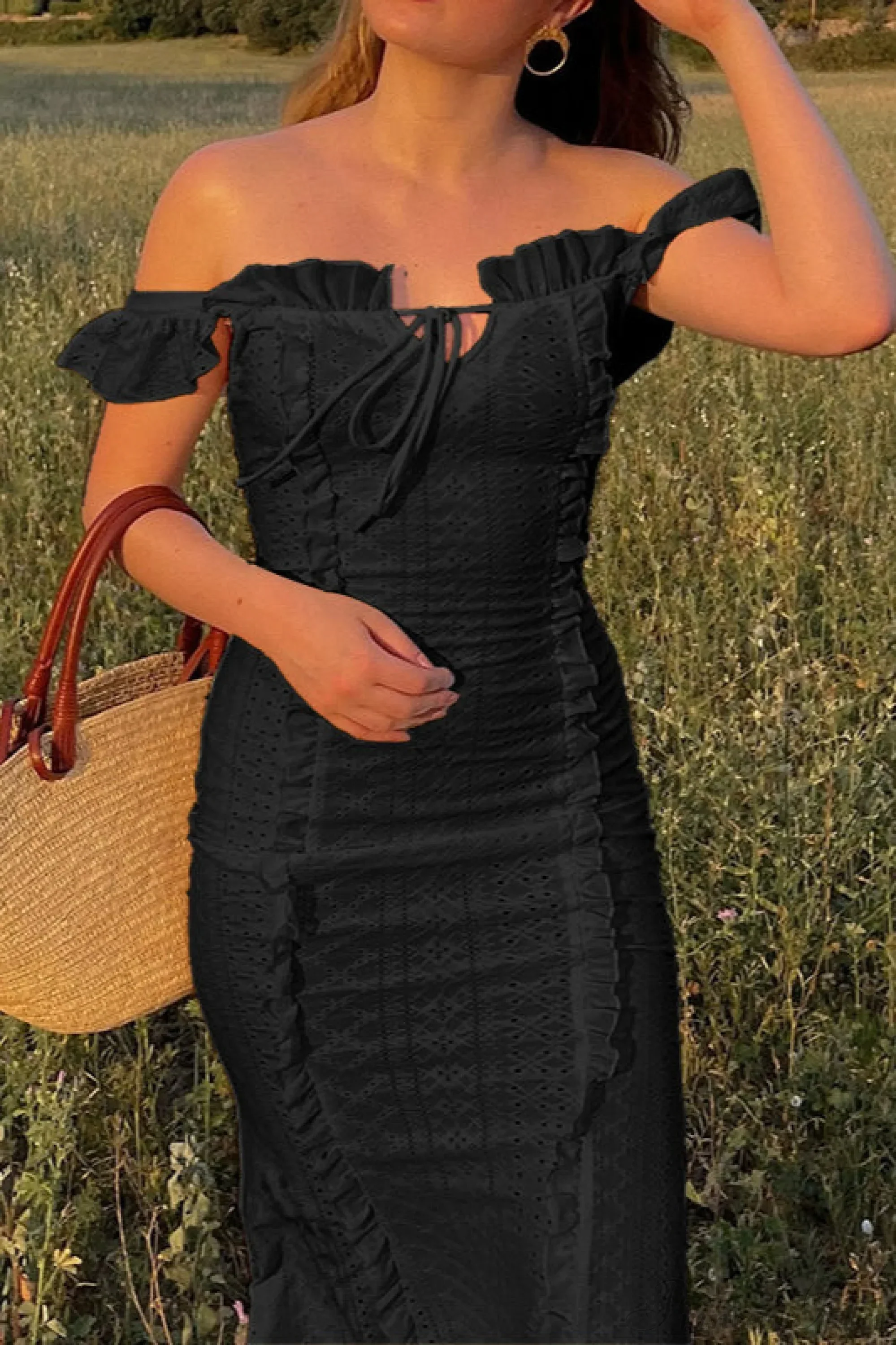 Vintage Lace Off-Shoulder Strap Party Dress - Image 14