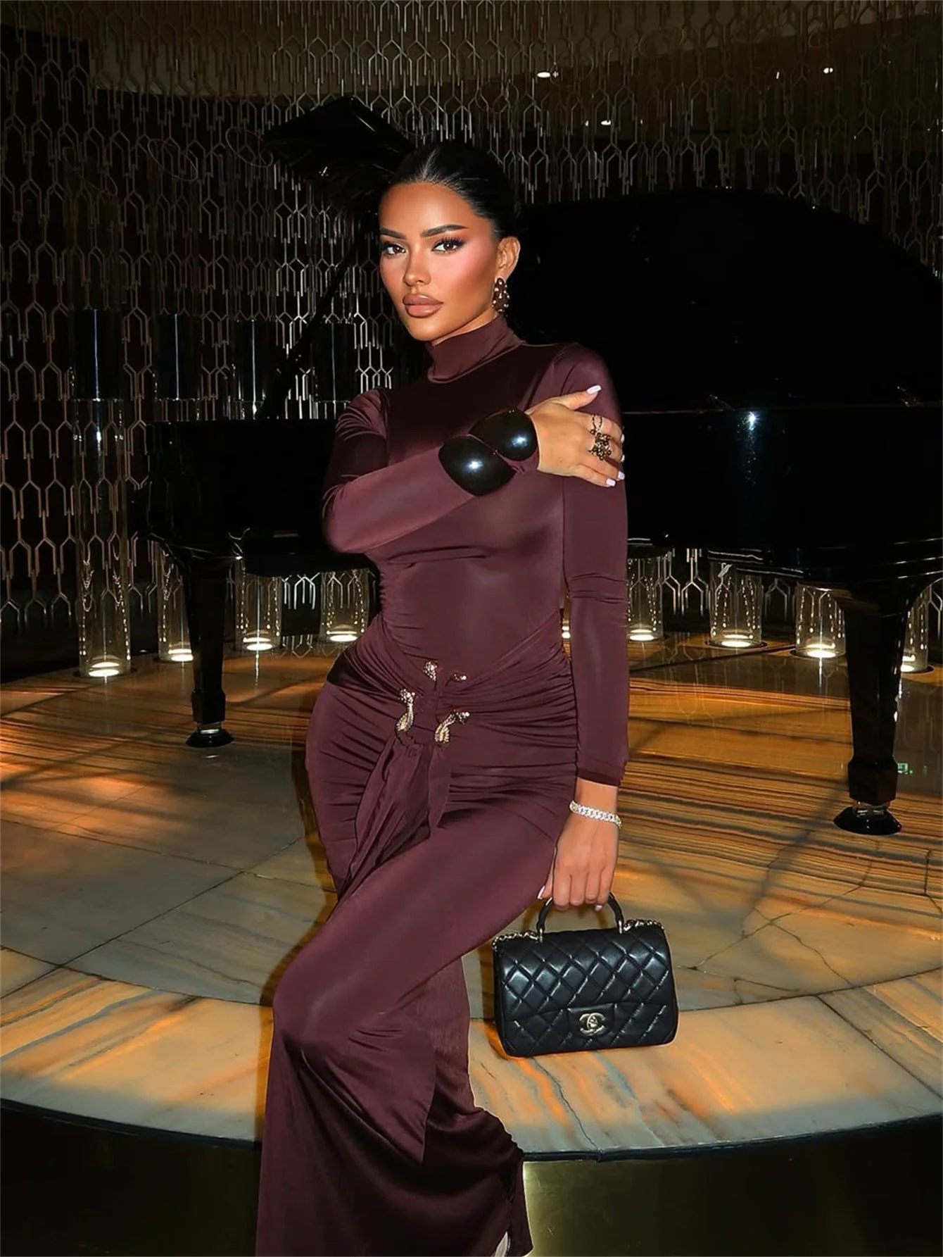 Metallic Accent Solid Bodycon Party Dress - Image 2