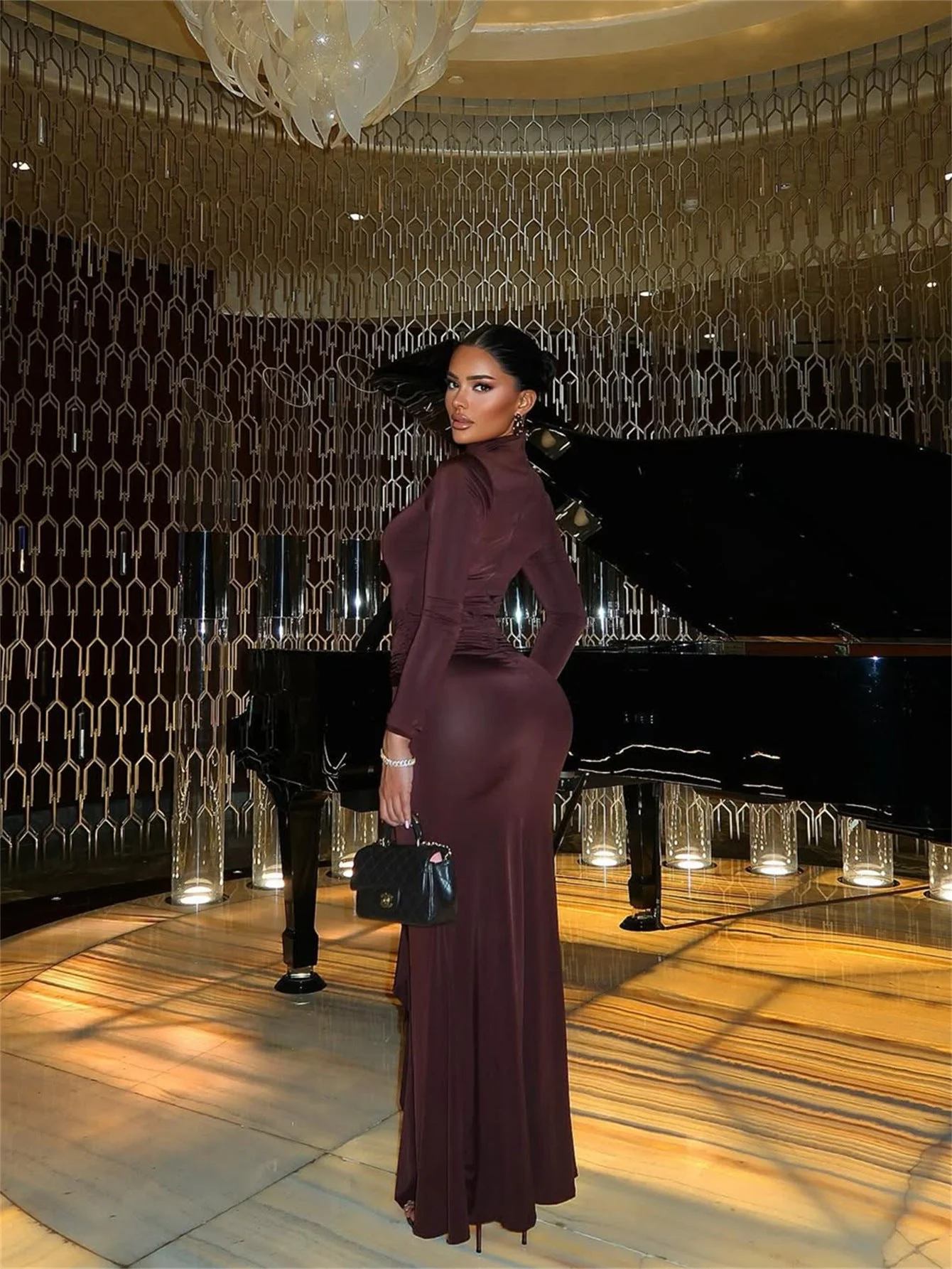 Metallic Accent Solid Bodycon Party Dress - Image 5