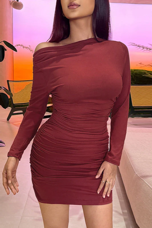 Asymmetrical Ruched Off-Shoulder Bodycon Party Dress - Image 12