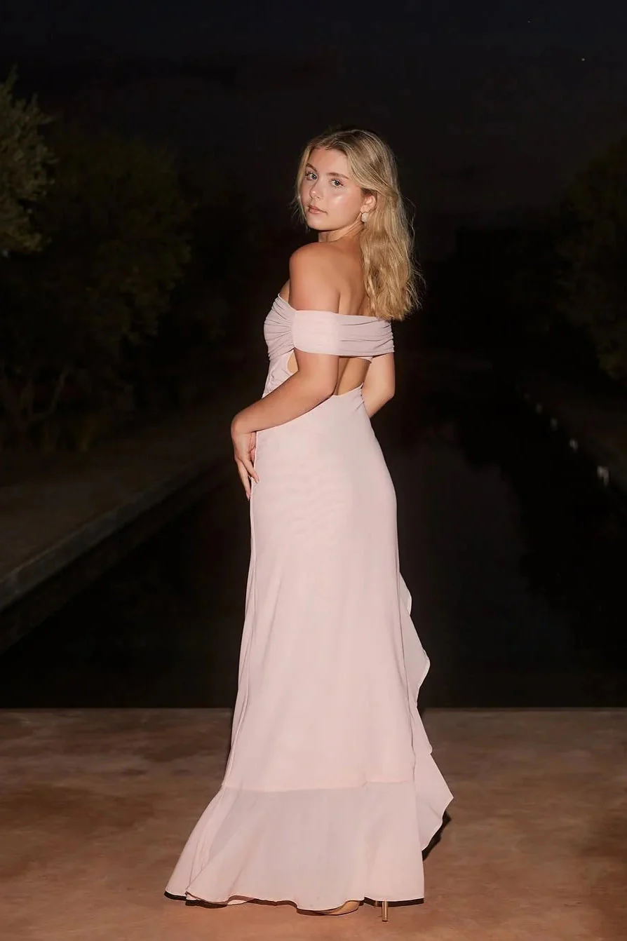 Off-Shoulder Ruffle Mesh Split Maxi Party Dress - Image 3