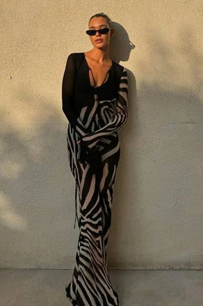 Chiffon V-Neck Slim Fit Long Sleeve Maxi Dress - Image 6