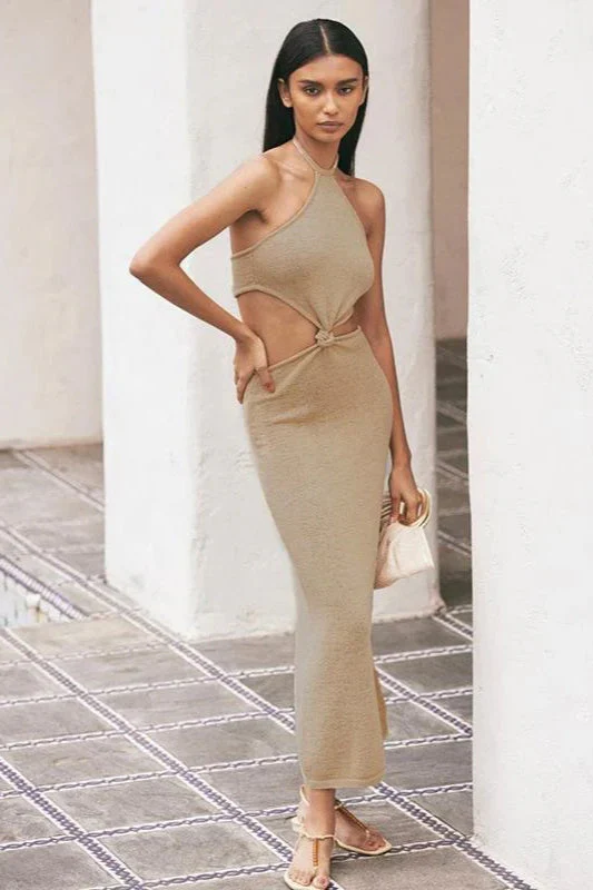 Halter Neck Backless Hollow Out Slim Maxi Dress - Image 3