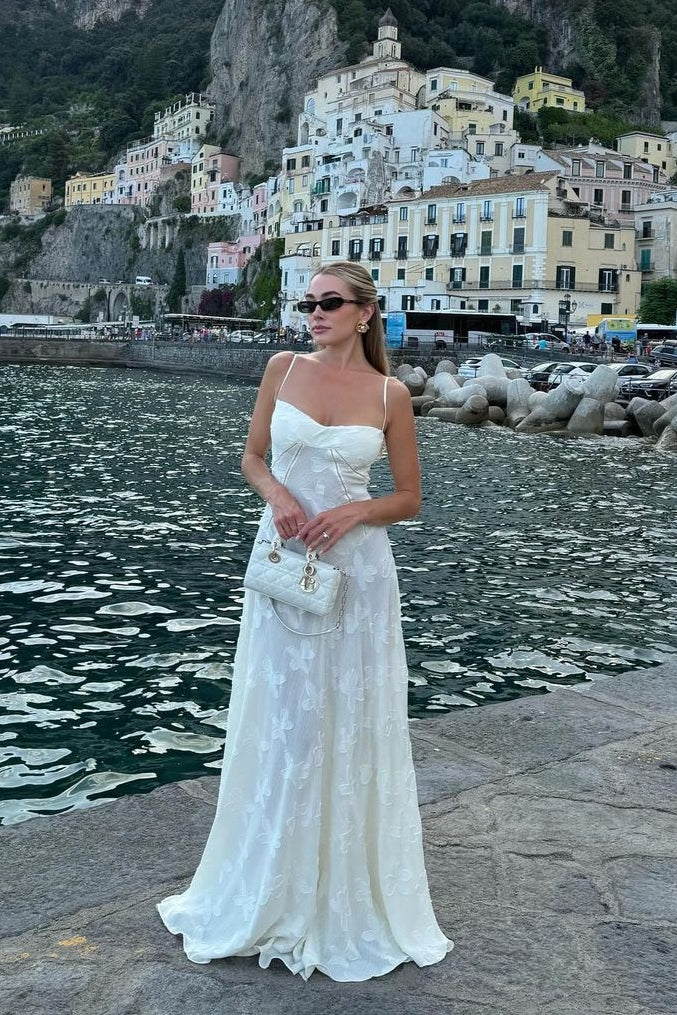 Elegant White Maxi Boho Dress - Image 3