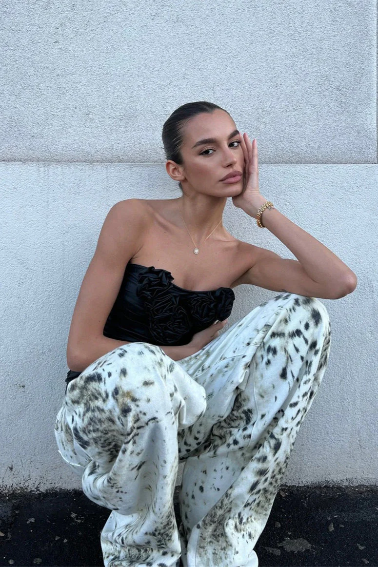 Vintage Washed Leopard Wide Leg Jeans - Image 4