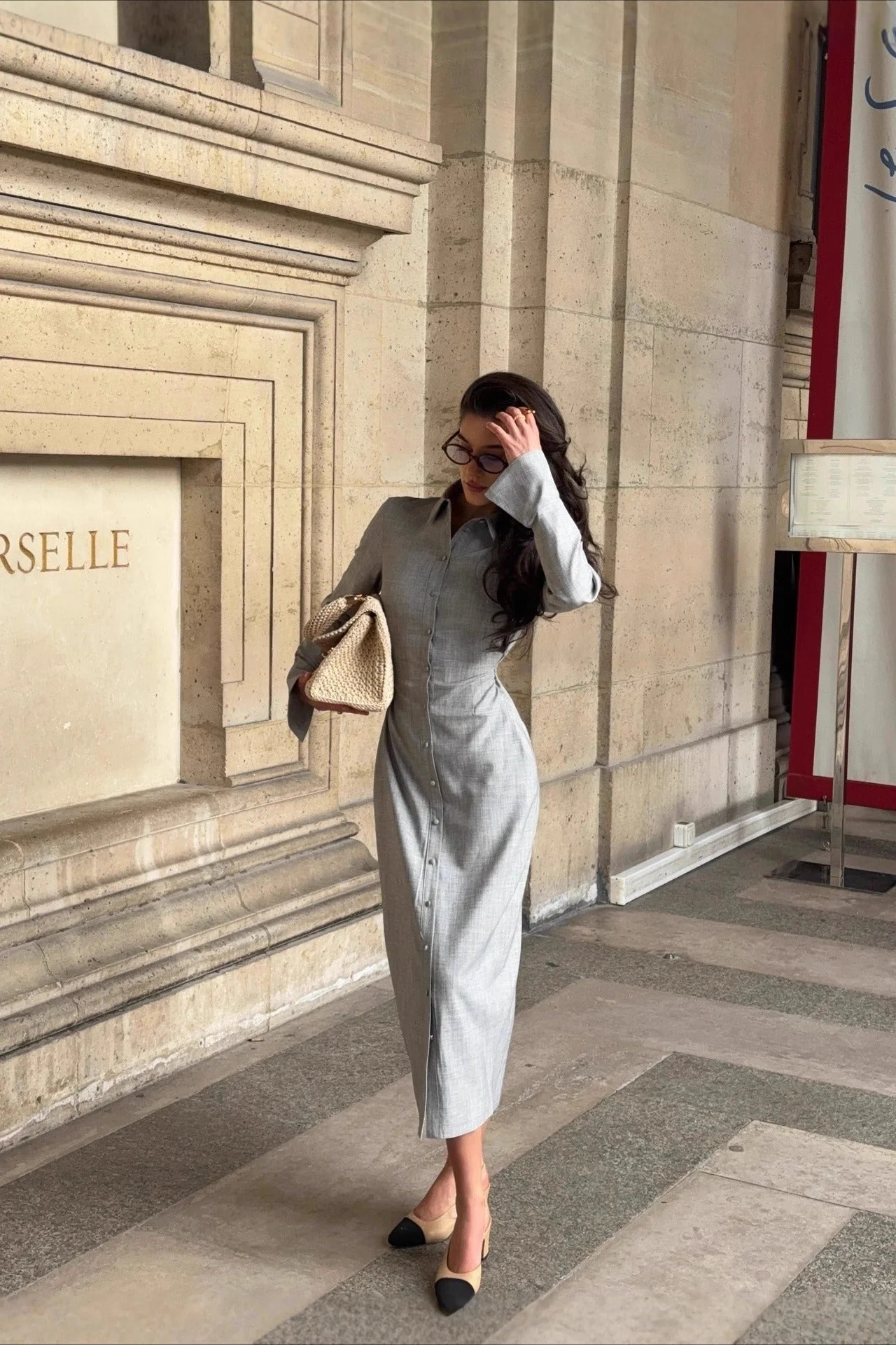 Elegant Long Sleeve Collared Midi Dress - Image 3