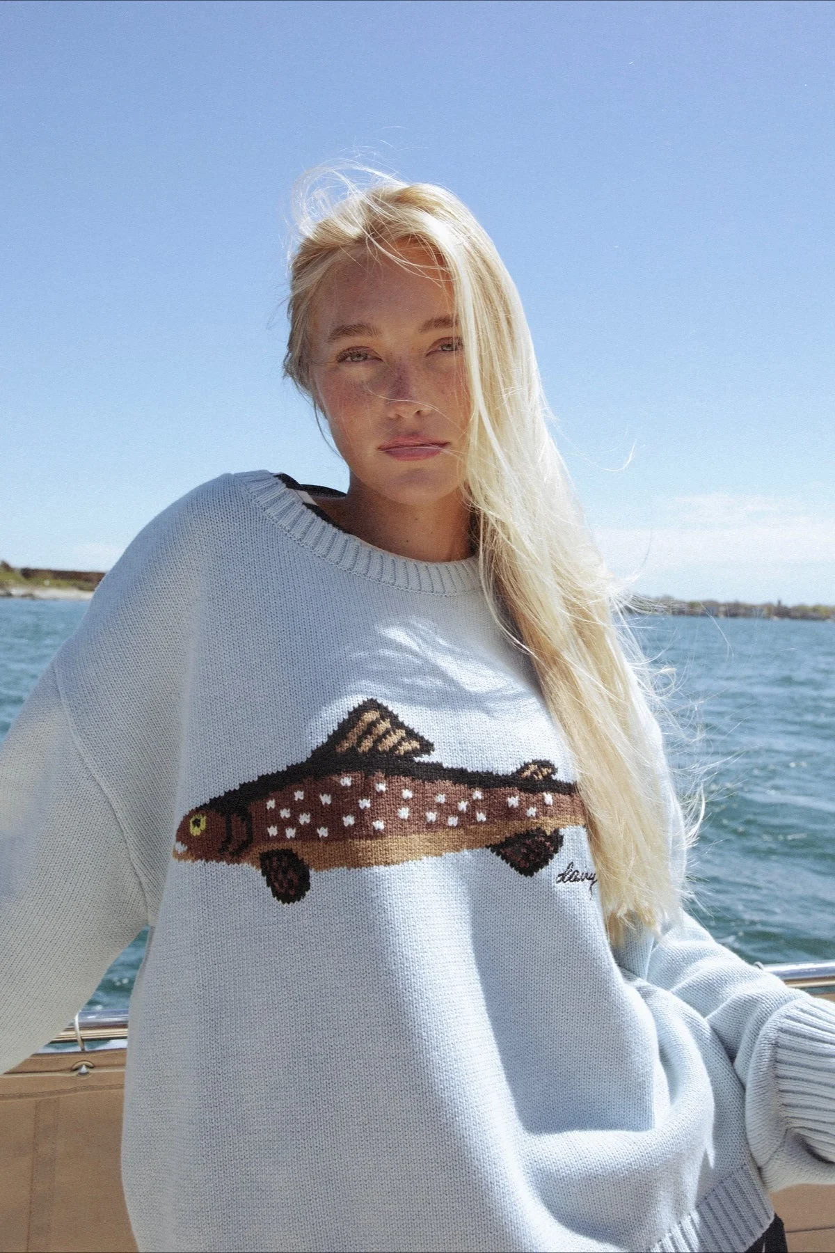 Oversized Fish Print Pullover Sweatshirt - Image 7