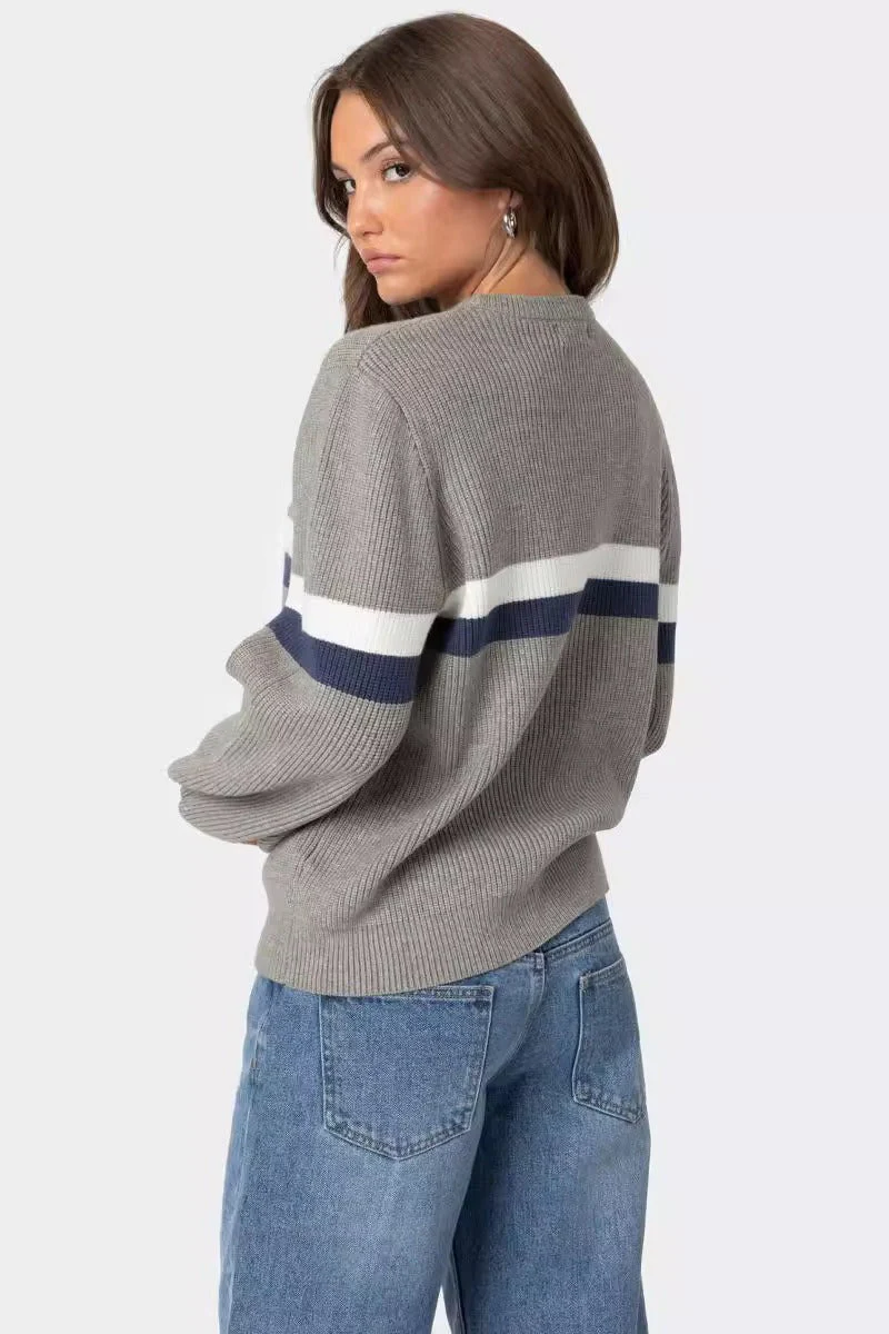 Loose Fit Striped Crew Neck Sweater - Image 4