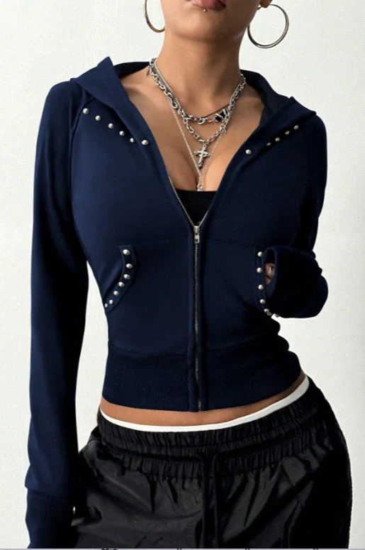 Minimalist Slim Fit Printed Hoodie - Image 3