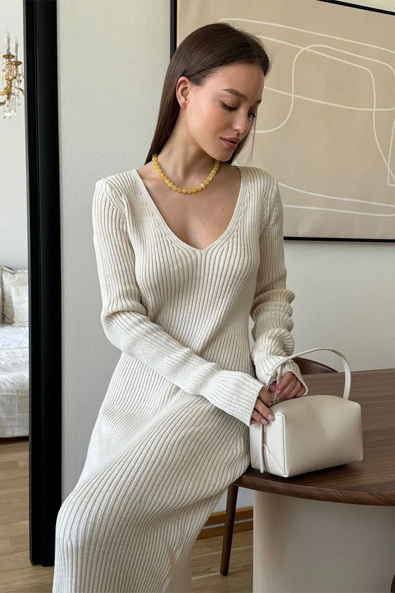 Knit Bodycon V Neck Maxi Dress - Image 3
