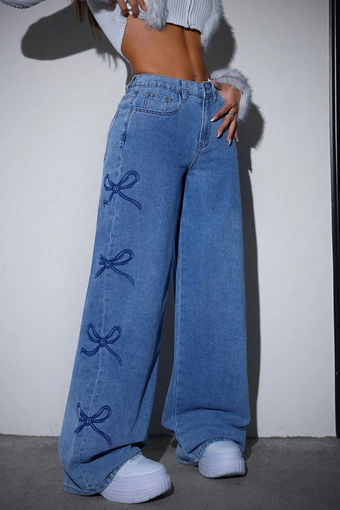 High Waist Washed Bow Tie Jeans - Image 5