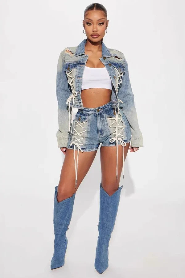 Trendy Jacket Two Piece Shorts Set - Image 2