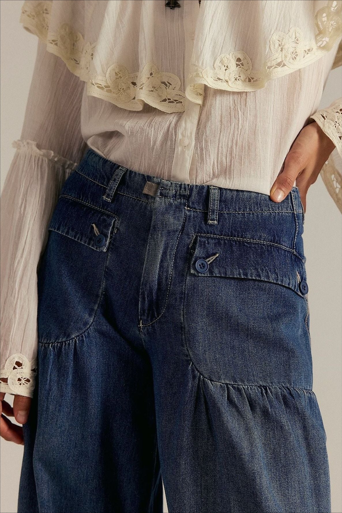 Ruched Mid Rise Wide Leg Jeans - Image 12
