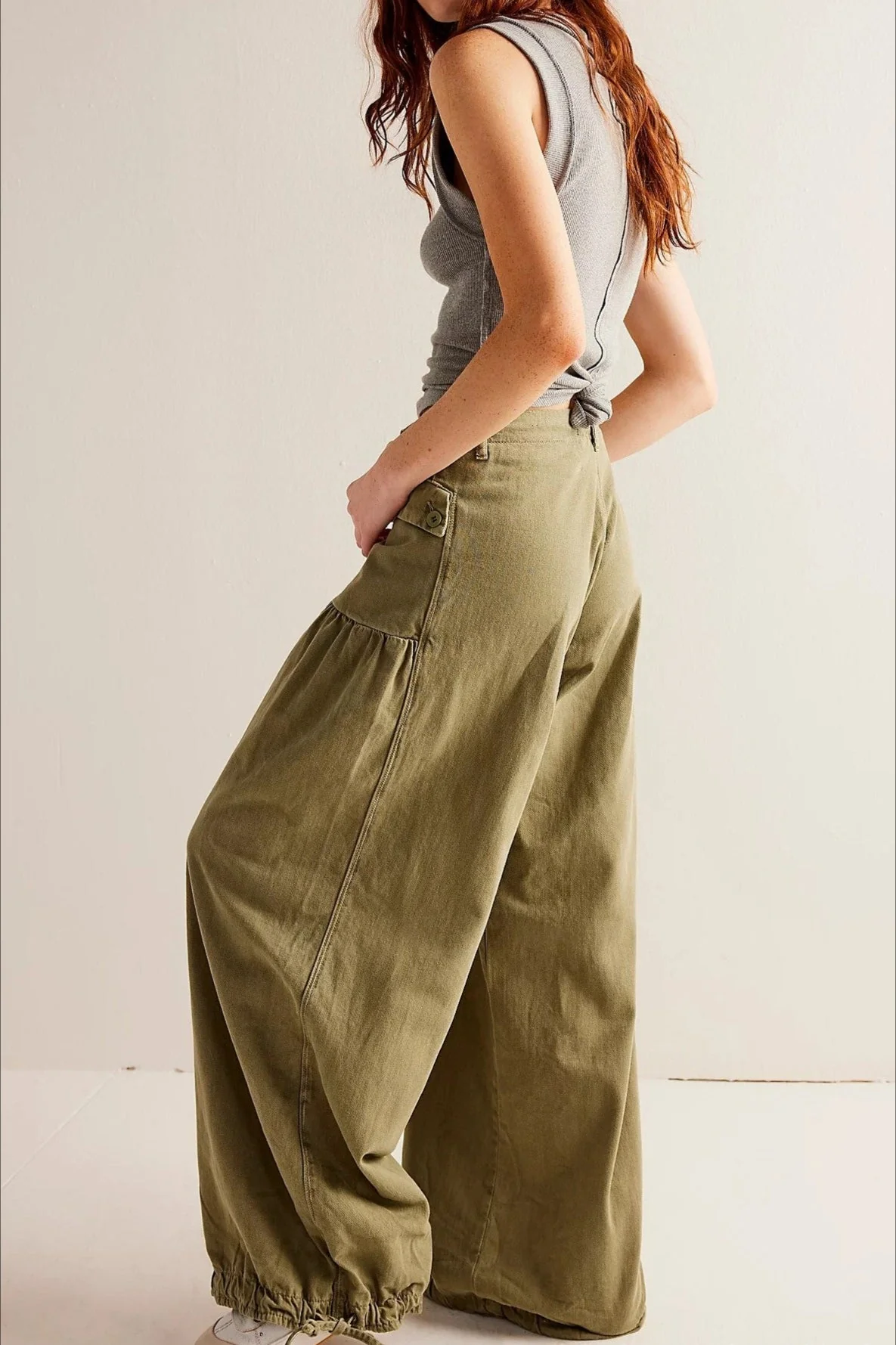 Ruched Mid Rise Wide Leg Jeans - Image 7