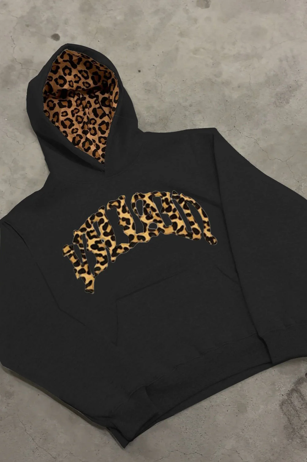 Leopard Lined Embroidered Letter Hoodie - Image 5