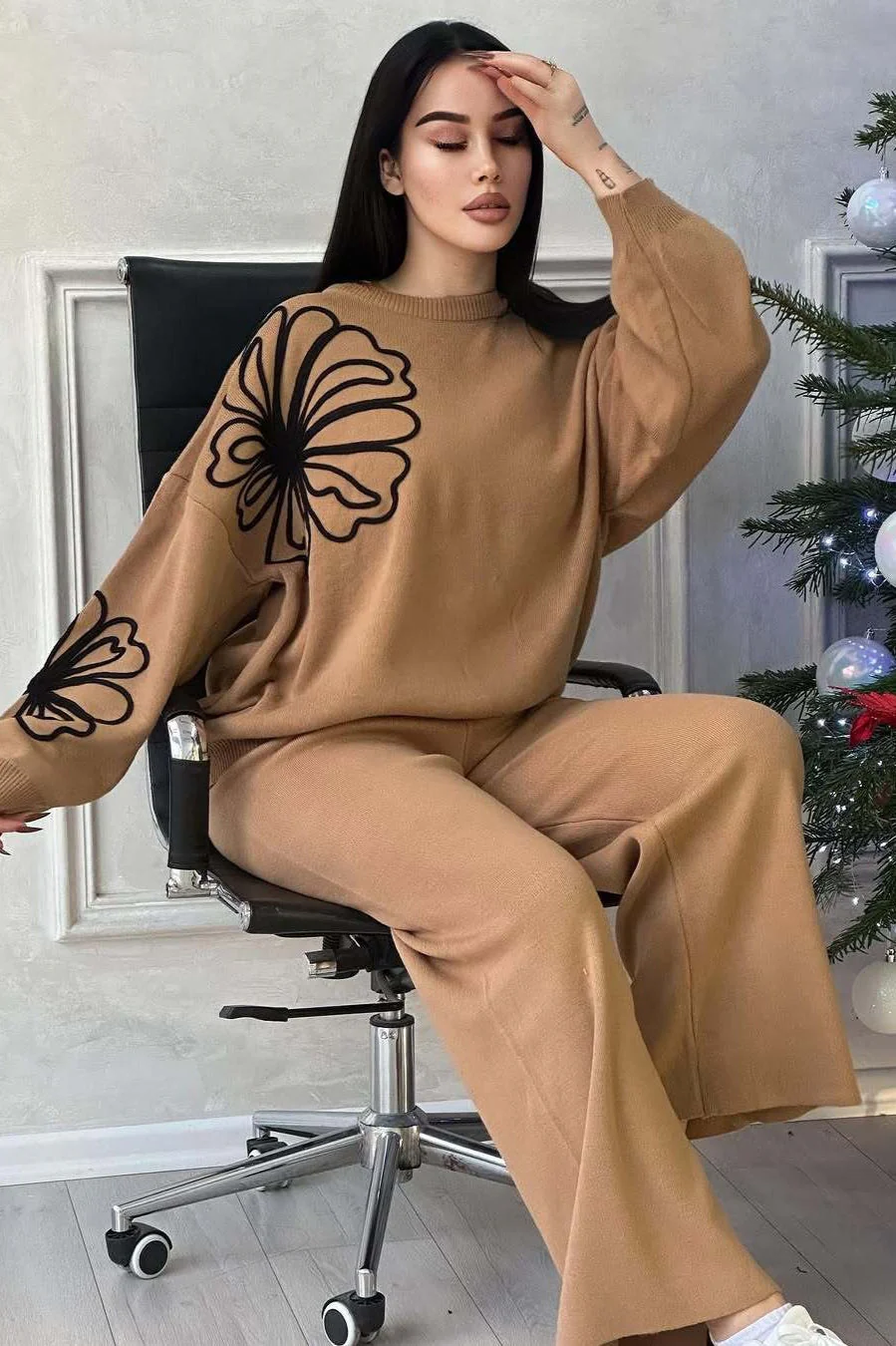 Casual Round Neck Knit Sweater with Pants Two Piece Pants Set - Image 8