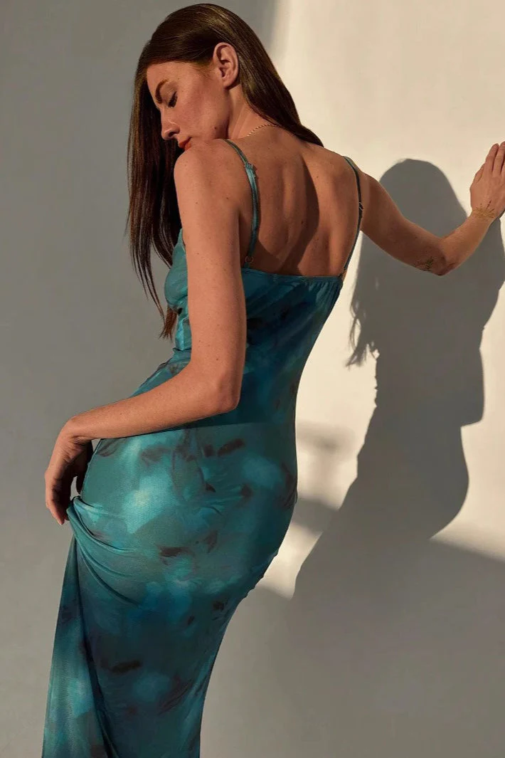 Slim Fit Cami Bodycon Midi Dress - Image 3