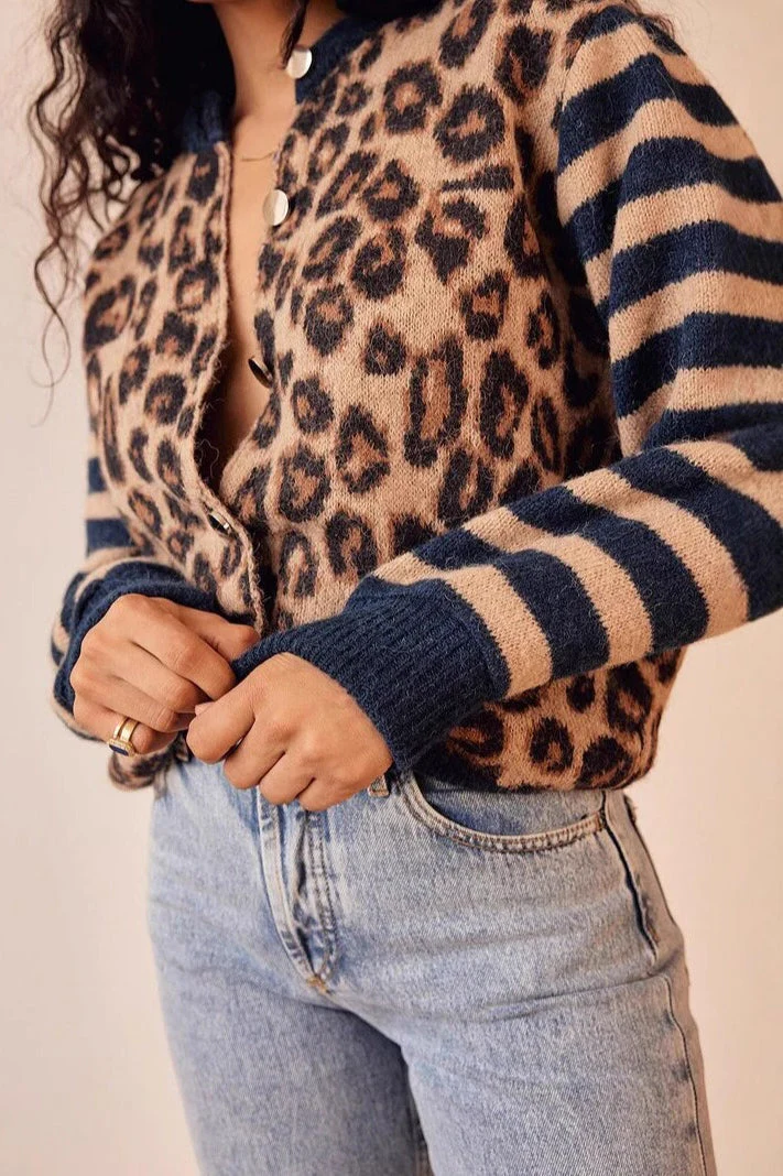 Leopard Print Contrast Cardigan Sweater - Image 5