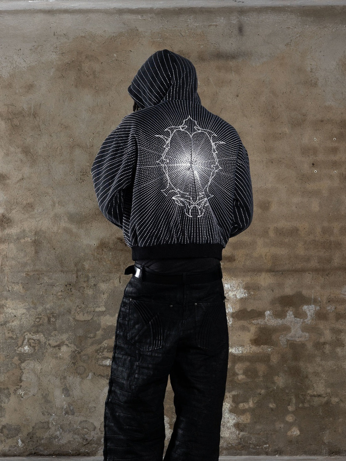 Stylish Oversized Hooded Hoodie - Image 3