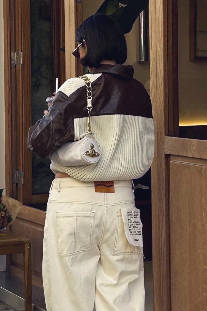 Long Sleeve Knit and Leather Jacket - Image 4