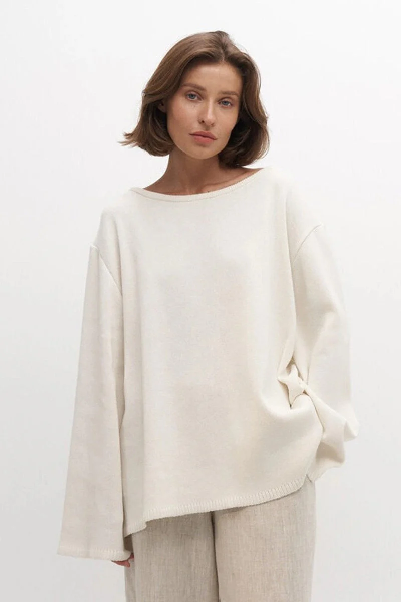 Backless Loose Fit Knit Blouse - Image 4