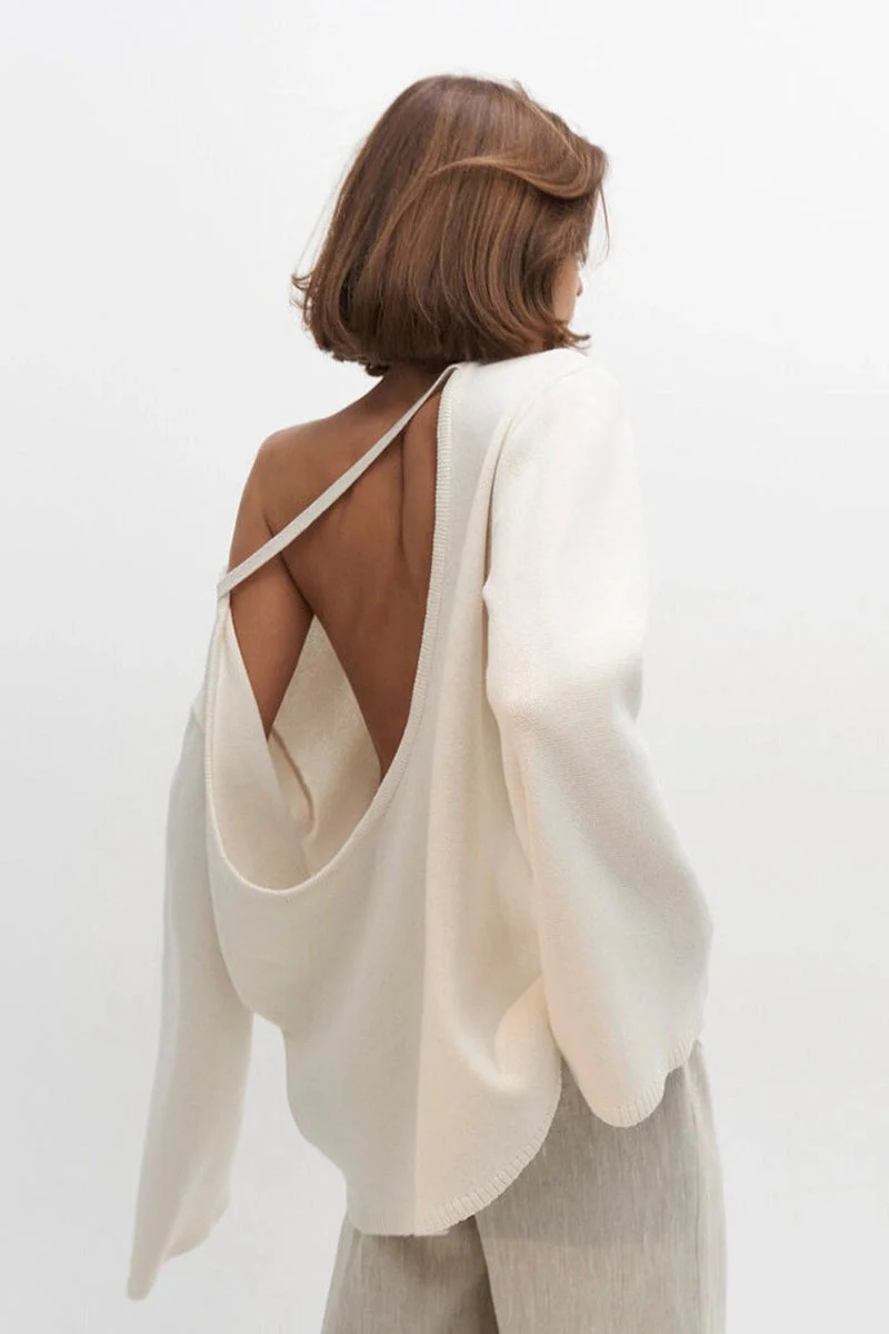 Backless Loose Fit Knit Blouse - Image 5
