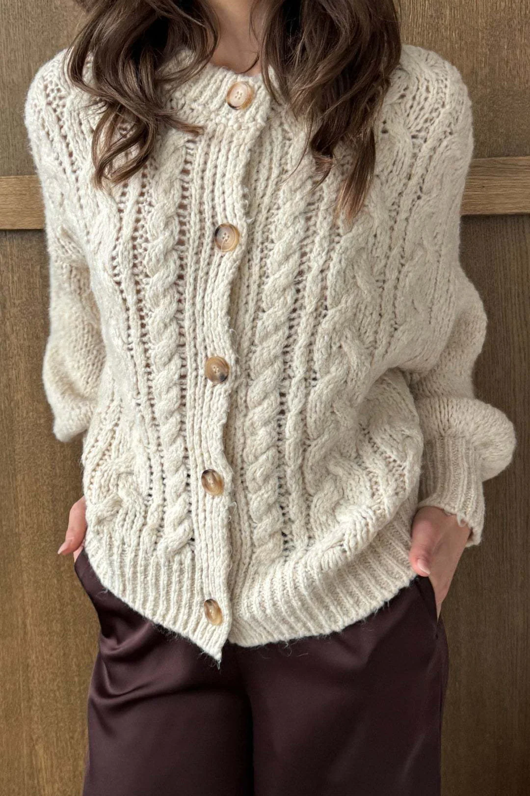 Vintage Cable Knit Crewneck Sweater - Image 8