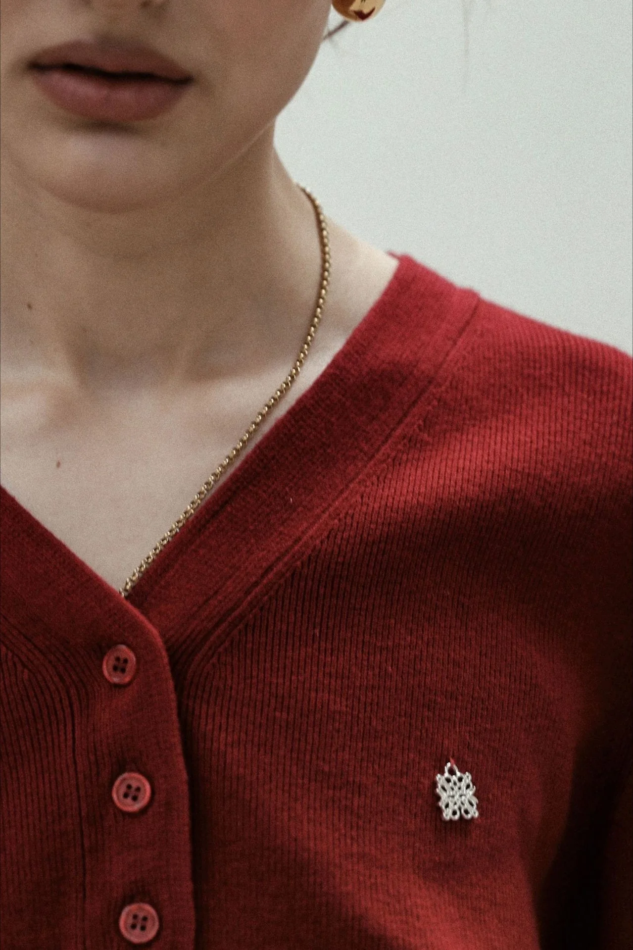 Red V Neck Knit Cardigan Blouse - Image 4
