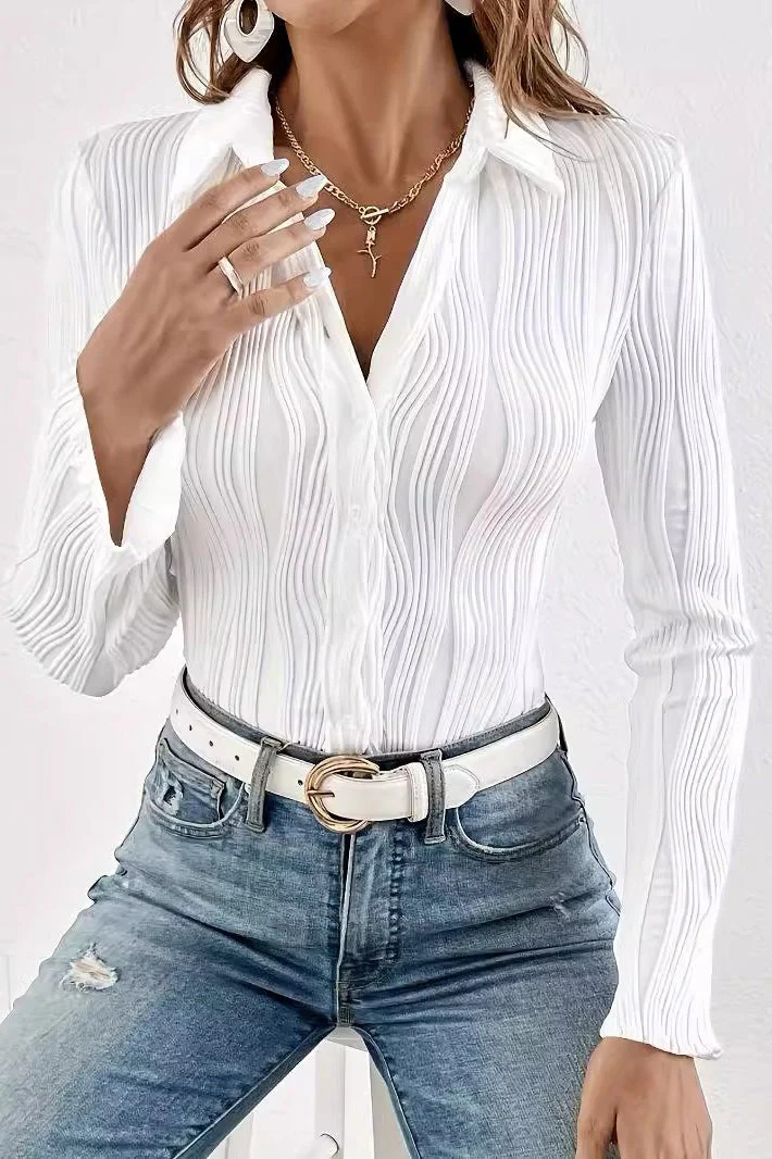 Ribbed Solid Color Fitted Blouse - Image 2