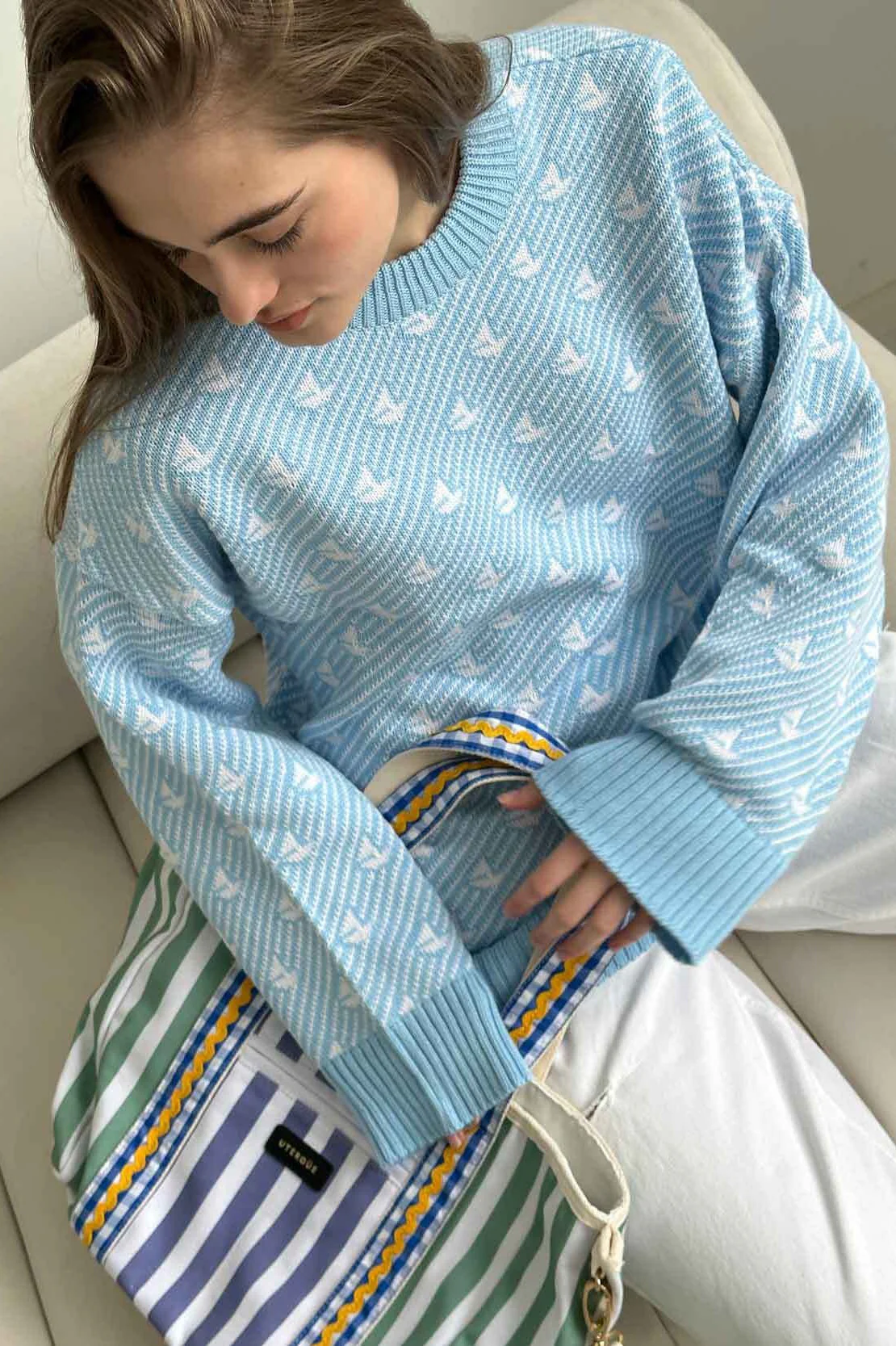 Sailboat Pattern Crew Neck Knit Sweater - Image 4