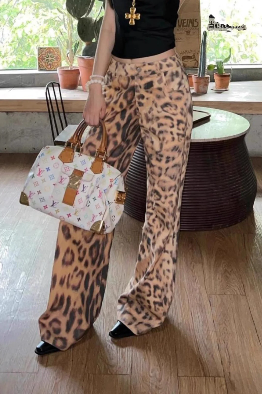 Leopard Print Low Rise Wide Leg Jeans - Image 2