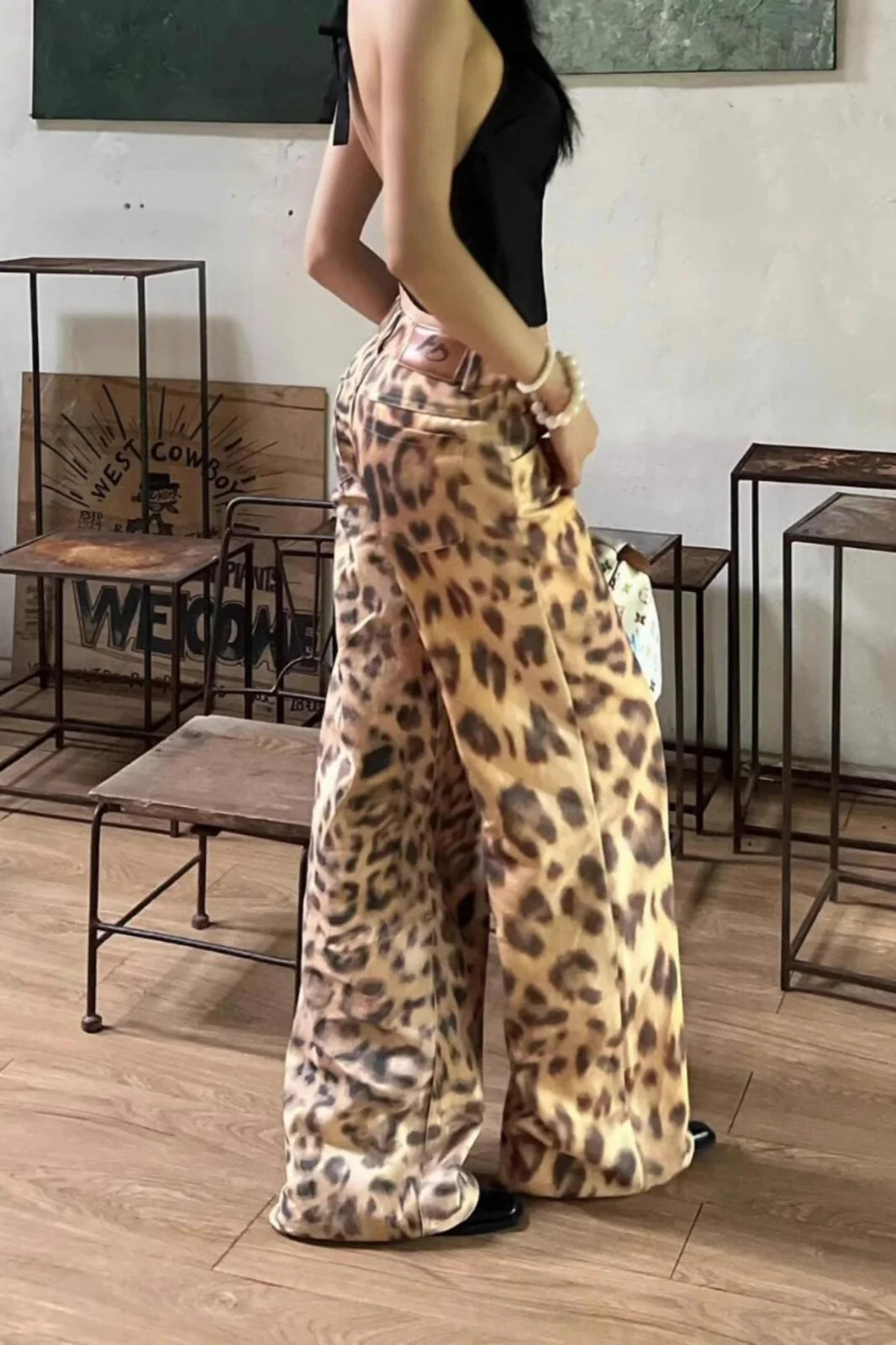 Leopard Print Low Rise Wide Leg Jeans - Image 3