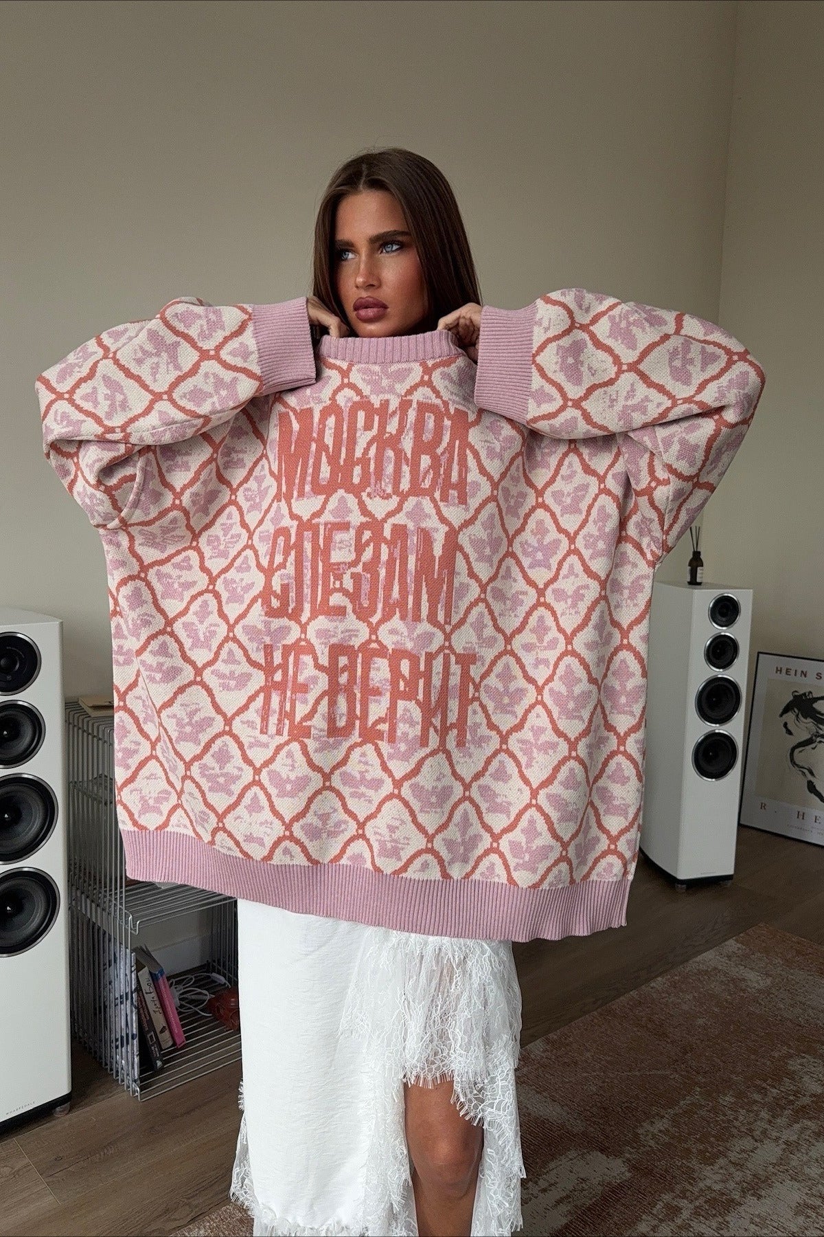 Vintage Letter Print Street Style Sweater - Image 2
