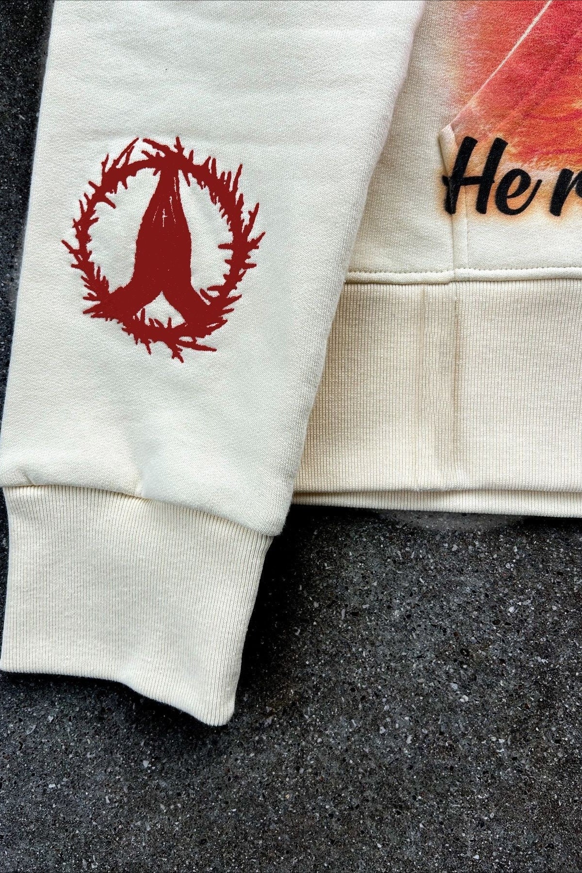 Vintage Print Pullover Hoodie - Image 3