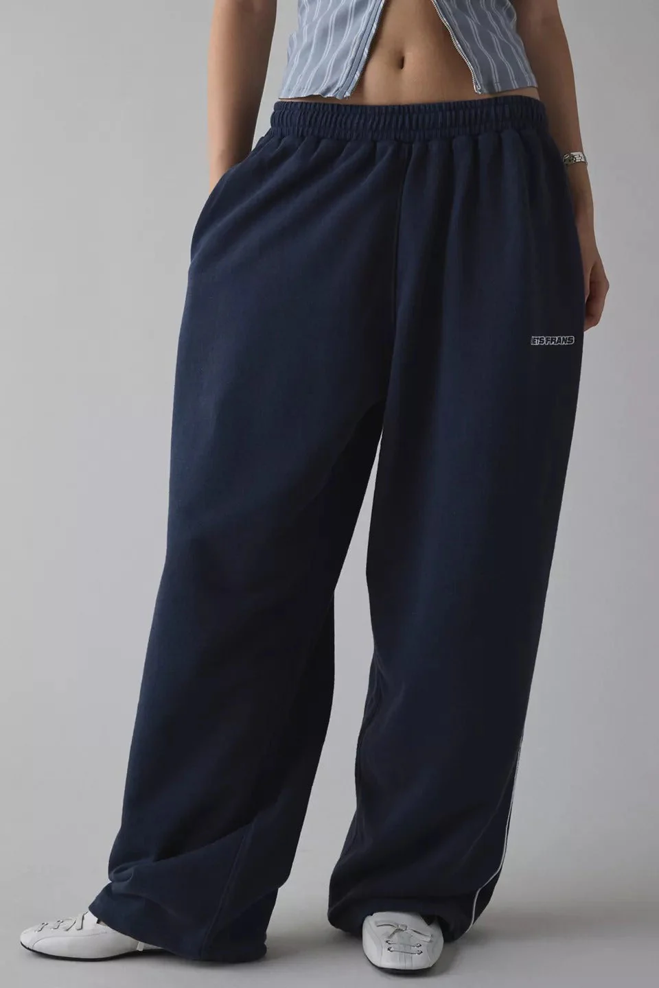Elastic Waist Loose Fit Casual Pants - Image 10