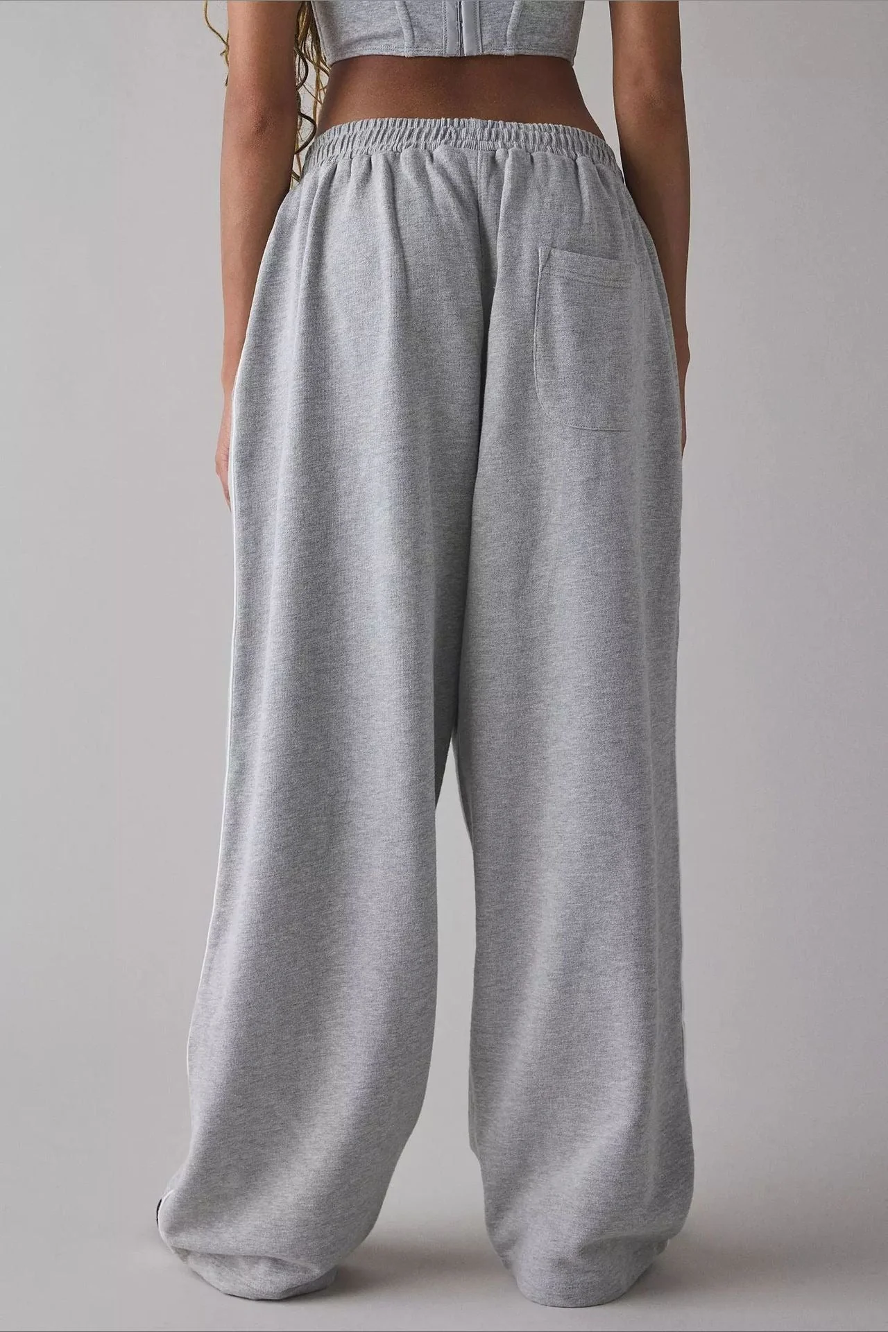Elastic Waist Loose Fit Casual Pants - Image 9