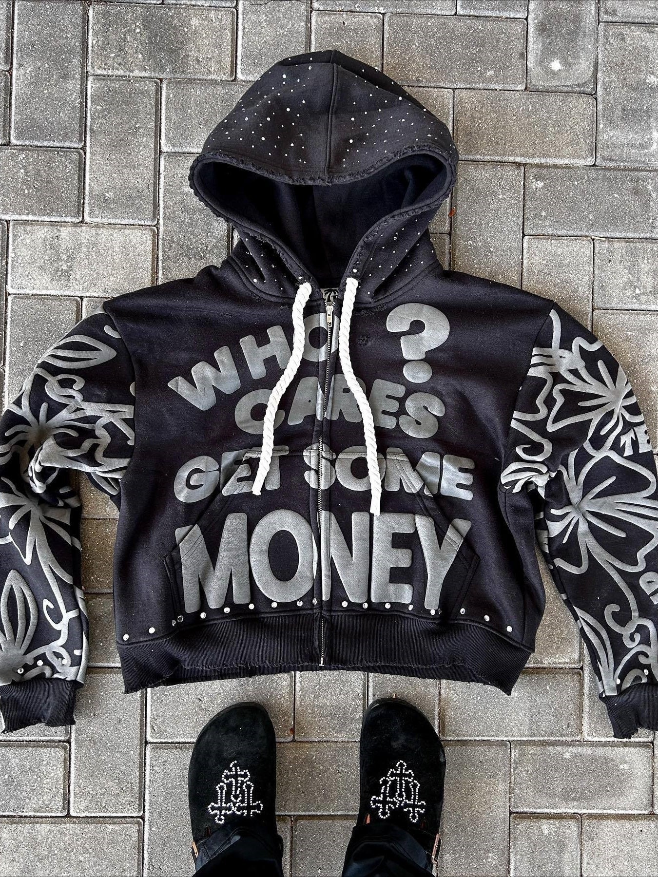 Street Style Graphic Hoodie - Image 2