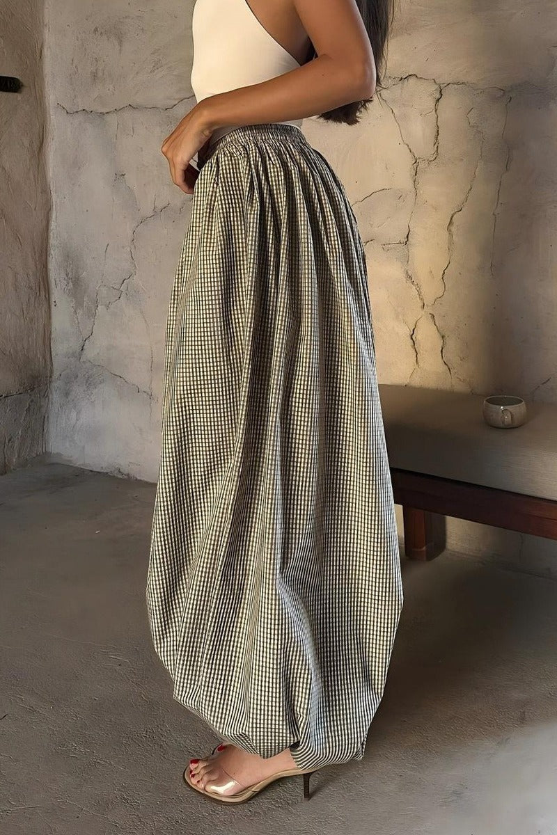 Retro Plaid Loose Fit Bloomers Pants - Image 3