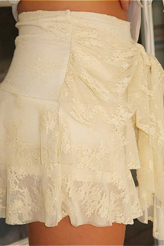 Vintage Lace Low Waist A-Line Skirt - Image 3