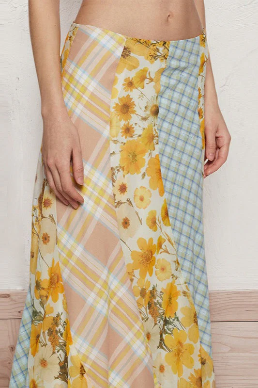 Contrast Floral Panel Straight Skirt - Image 3