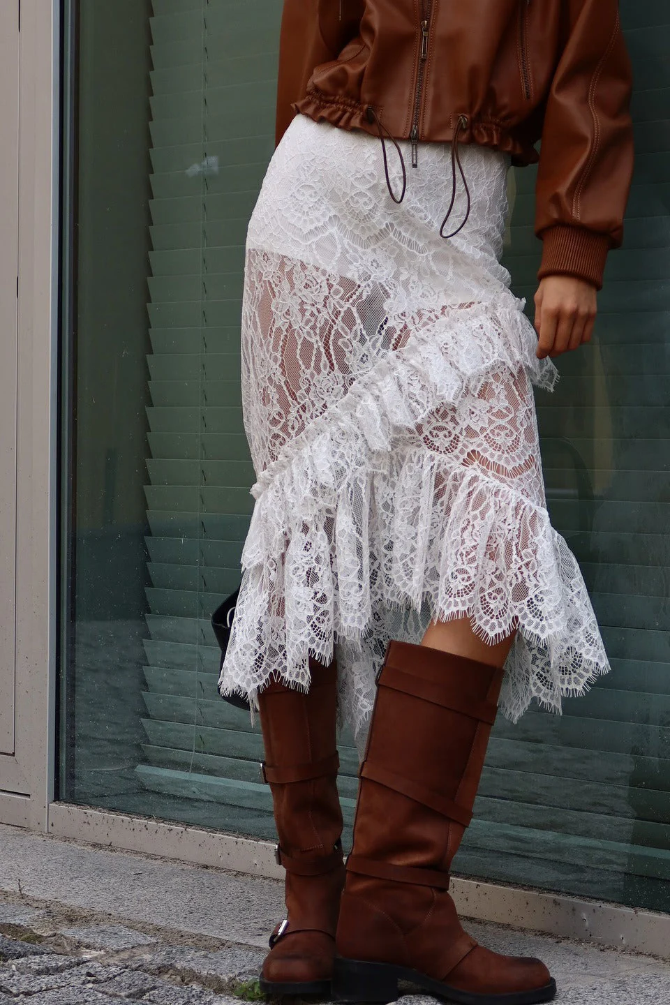 Lace Ruffled Asymmetrical Midi Skirt - Image 3
