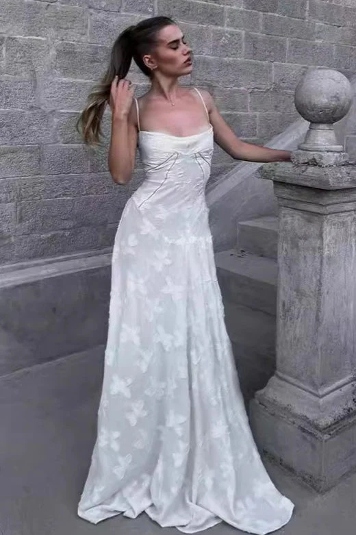 Vintage Cream Strap Floral Backless Maxi Dress - Image 4