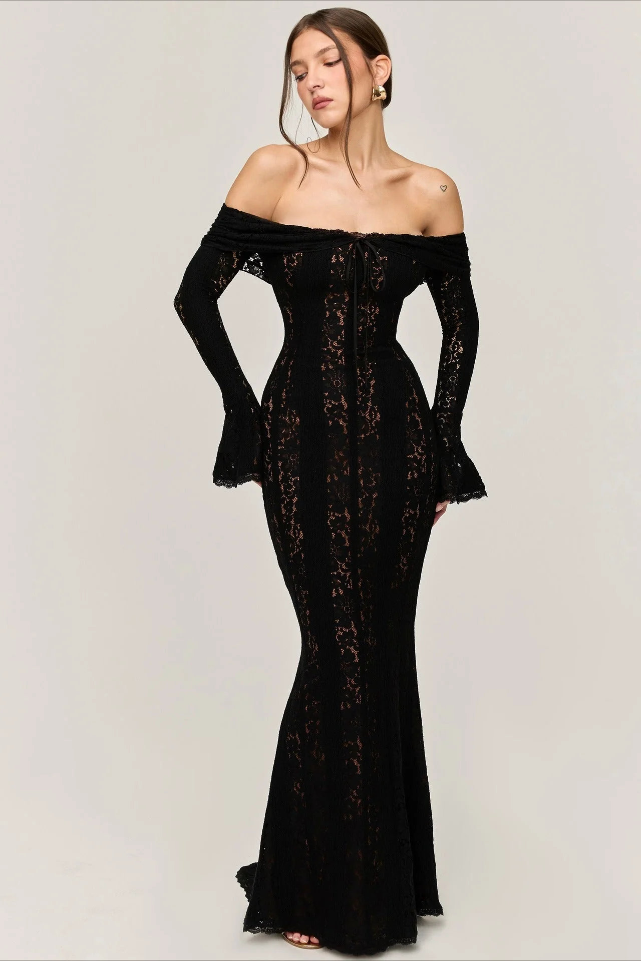 Strapless Lace Mermaid Maxi Dress - Image 4