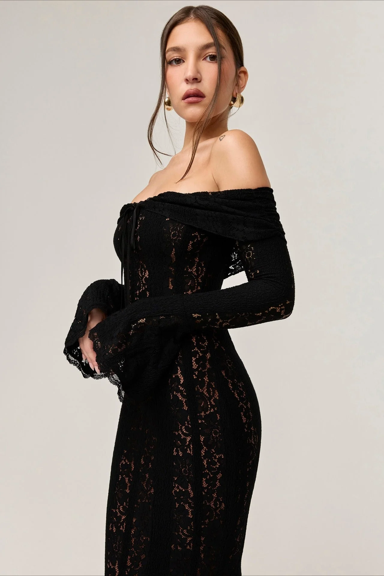 Strapless Lace Mermaid Maxi Dress - Image 5
