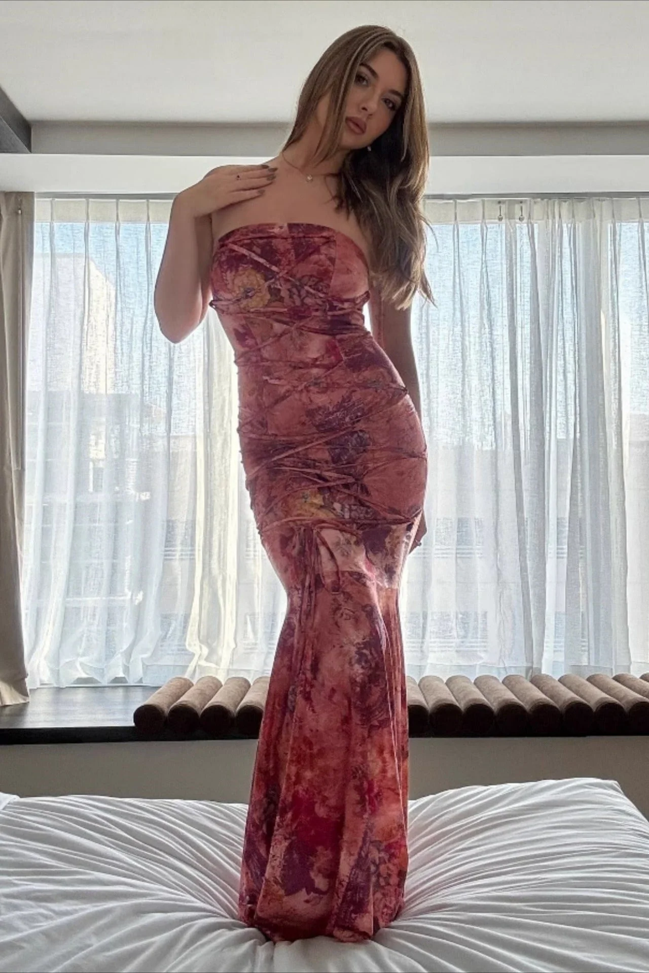 Vintage Floral Strapless Fitted Bodycon Maxi Dress - Image 2