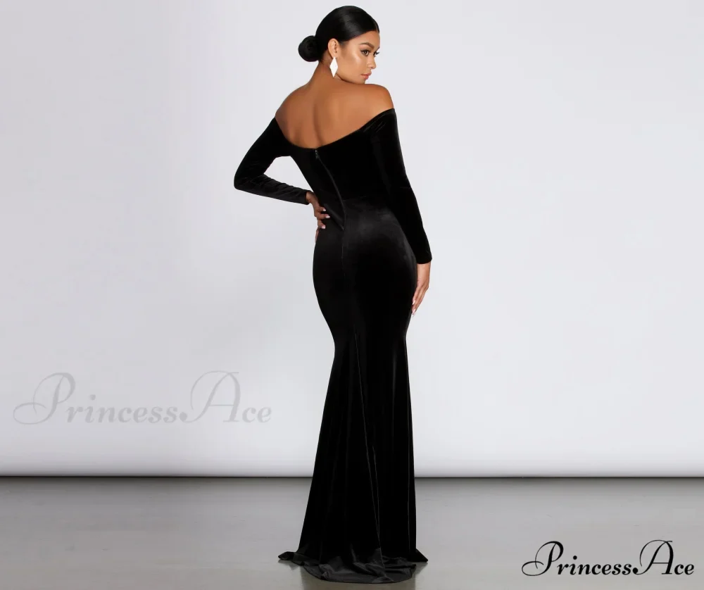 Ida Velvet Stylish Formal Gown - Image 2