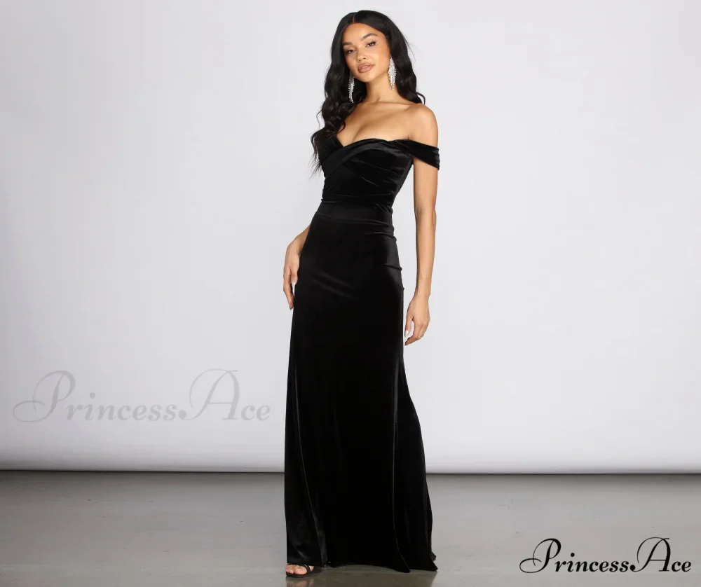 Jenisa Formal Off Charming The Shoulder Dress - Image 12